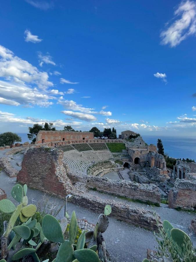 Sicilia Bedda Taormina Apartment Exterior photo